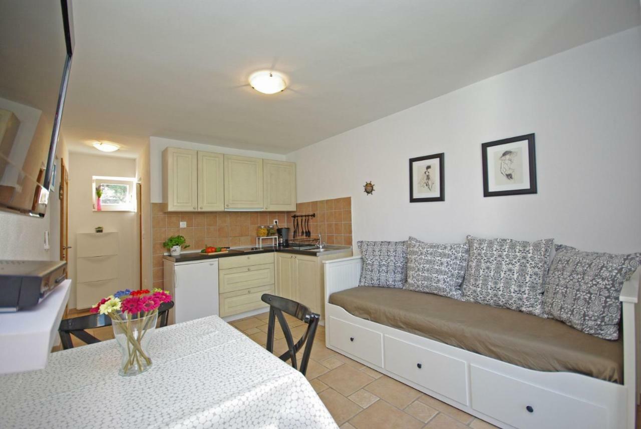 Steinhaus Dalmatien Apartment Podaca Ngoại thất bức ảnh
