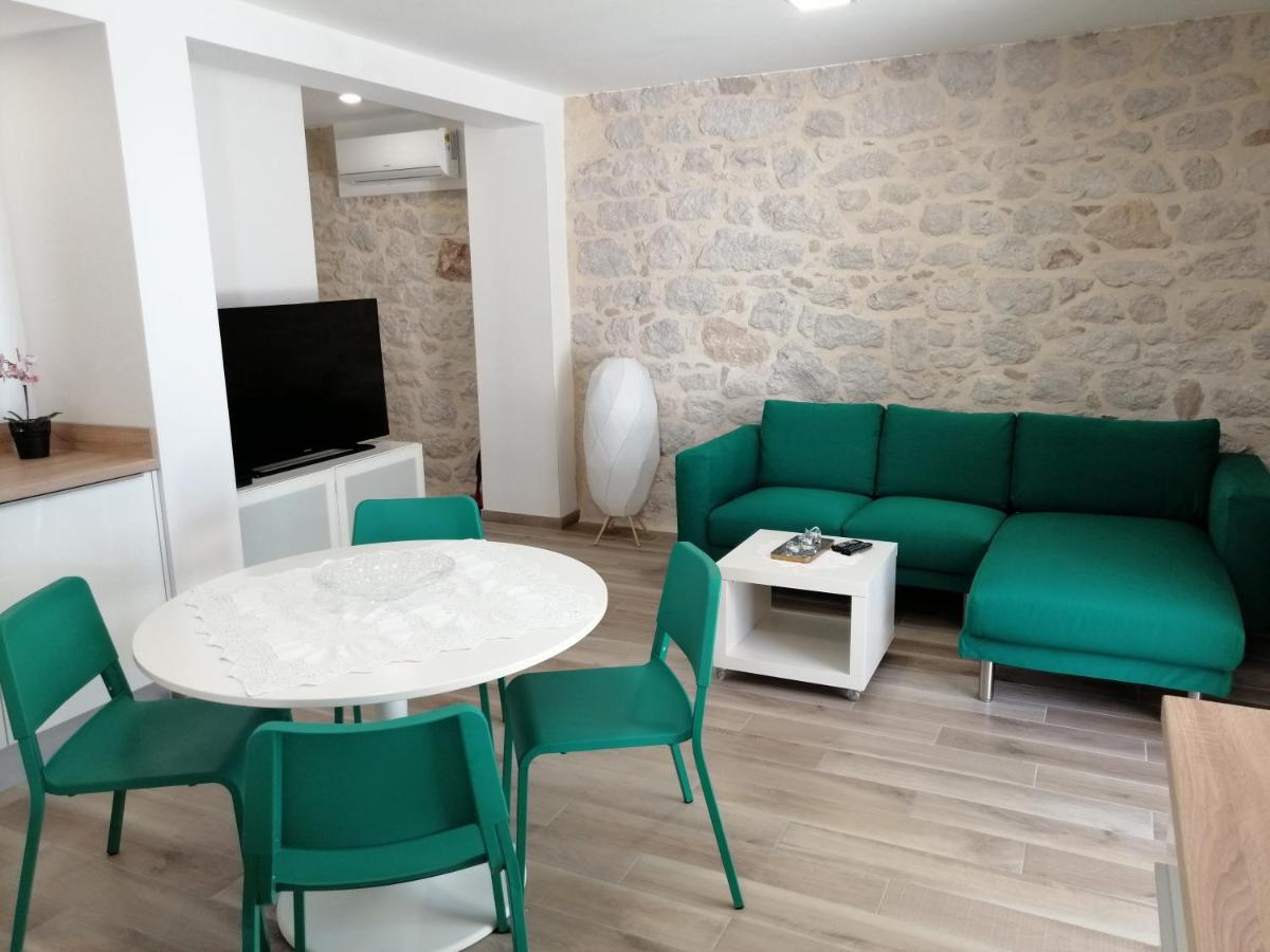 Steinhaus Dalmatien Apartment Podaca Ngoại thất bức ảnh